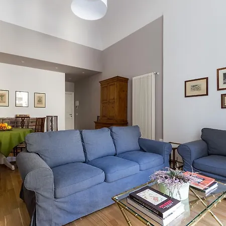 Apartamento Elegante E Moderno Al Politeama *