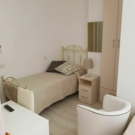 Apartamento Elegante E Moderno Al Politeama *